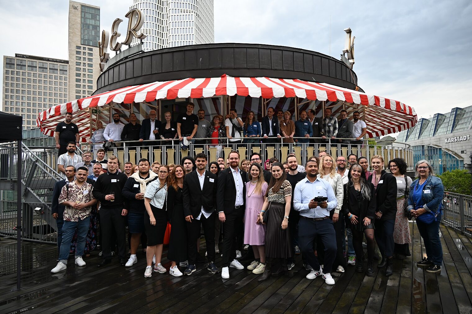 Gruppenbild: Handwerksjunioren beim Sommerfest 2025